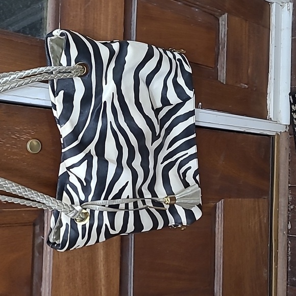 💥3for$12💥 New Directions Zebra Print Bag with Braided Rope Shoulder Straps - Picture 2 of 15